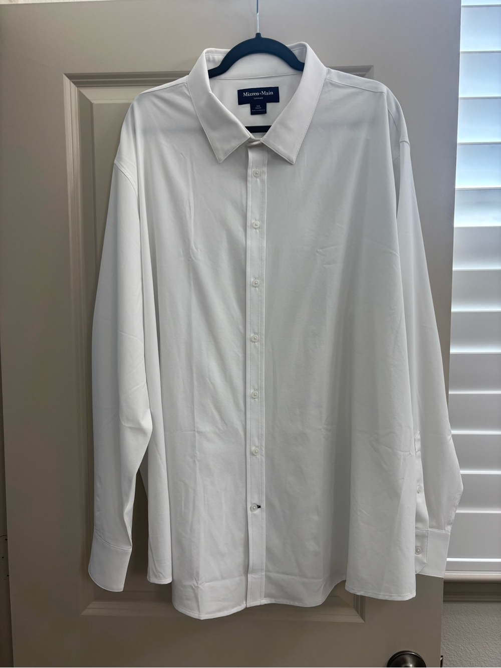 Mizzen+Main Men's White Long-Sleeve Dress Shirt
